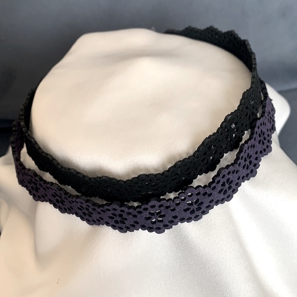 Black and Blue Suede Choker neckpieces - Picture 6 of 7